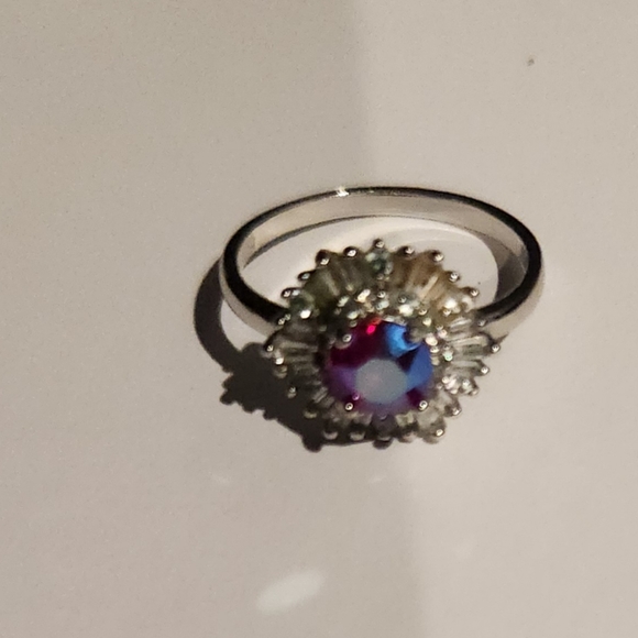 Sz 9 Ring - Picture 2 of 3